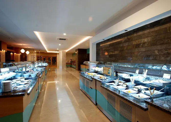 Commodore Elite Suites & Spa (Adults Only) Side