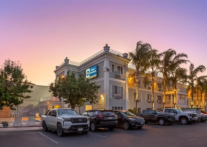 Best Western Luxury Inn Tracy
