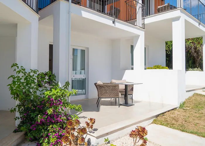 Felix Hotels - Galanias Hotel & Retreat