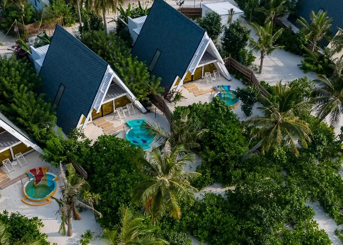 Oaga Art Resort Maldives Eriyadu