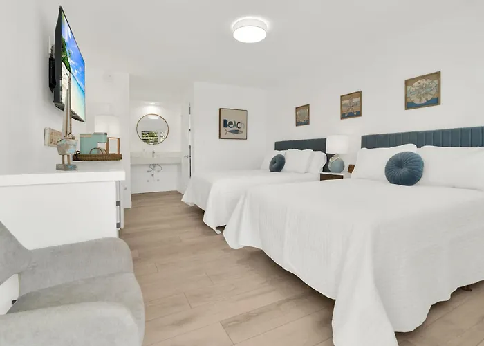 The Shores Hotel