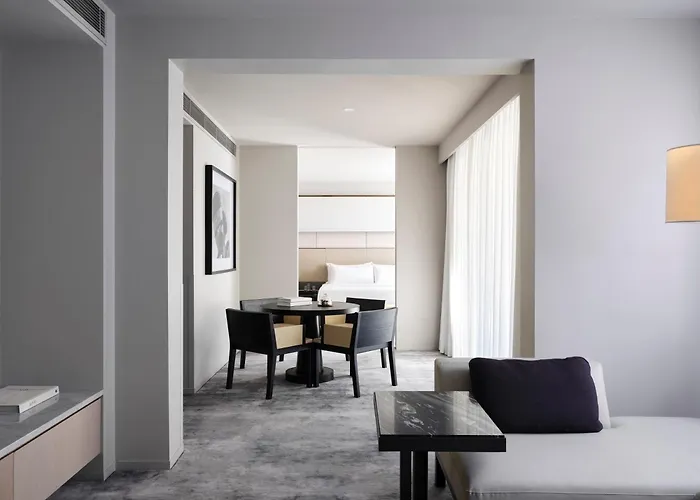 Hotel Realm Canberra