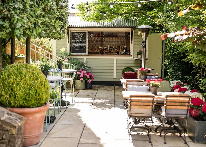 The Wheatsheaf Inn