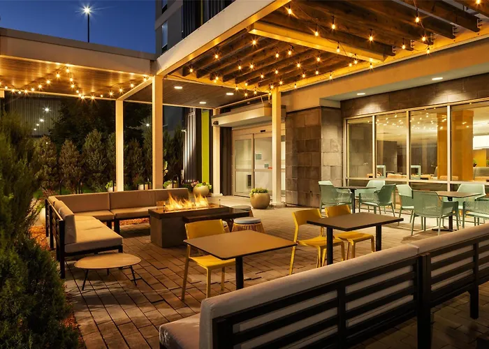 Home2 Suites By Hilton Roseville Minneapolis