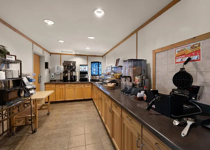 Rodeway Inn & Suites Tomahawk