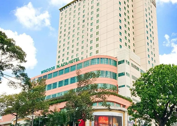 Windsor Plaza