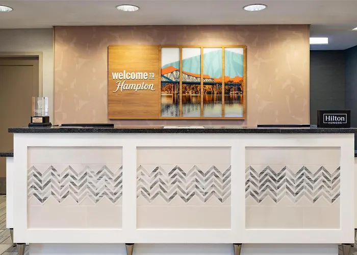 Hampton Inn And Suites La Crosse Downtown