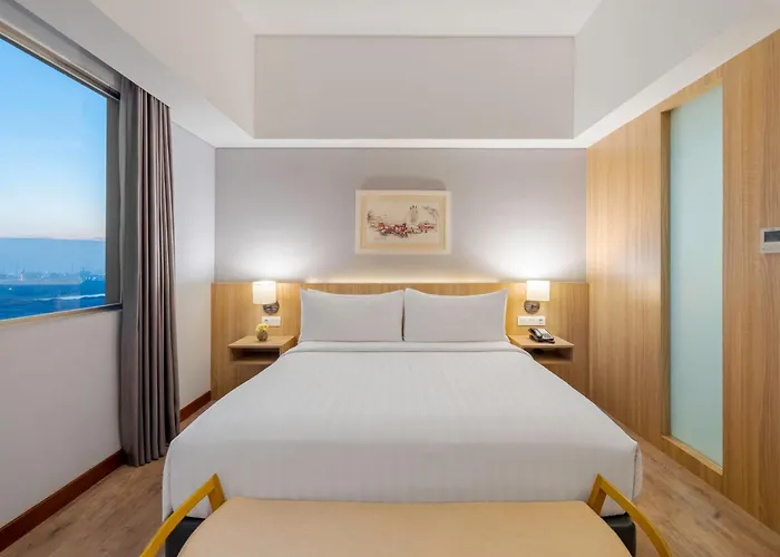Aston Gresik Hotel & Conference Center