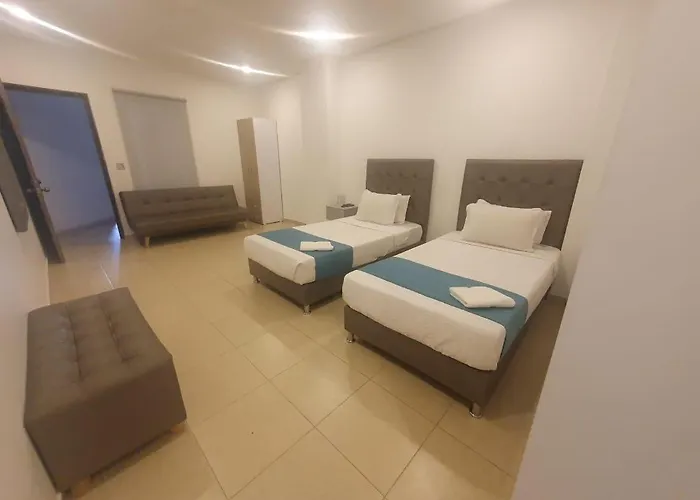 Aparta Suite Plaza Premium