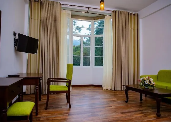 Nuwara Eliya Golf Club