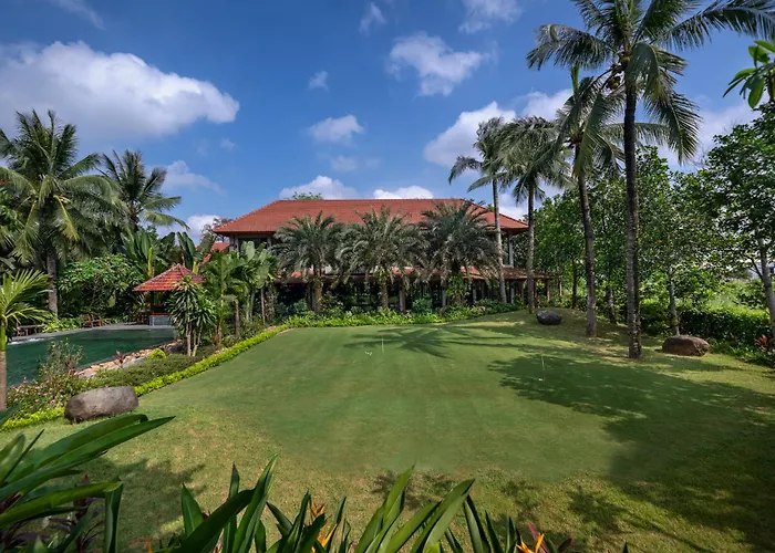 Coco Island Resort Ninh Binh