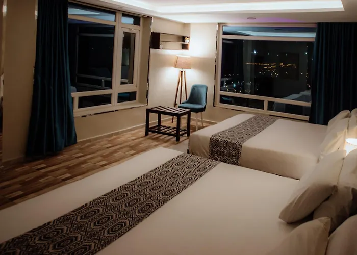 Turquoise Pyramids & Grand Egyptian Museum View Hotel Kafrat al Jabal