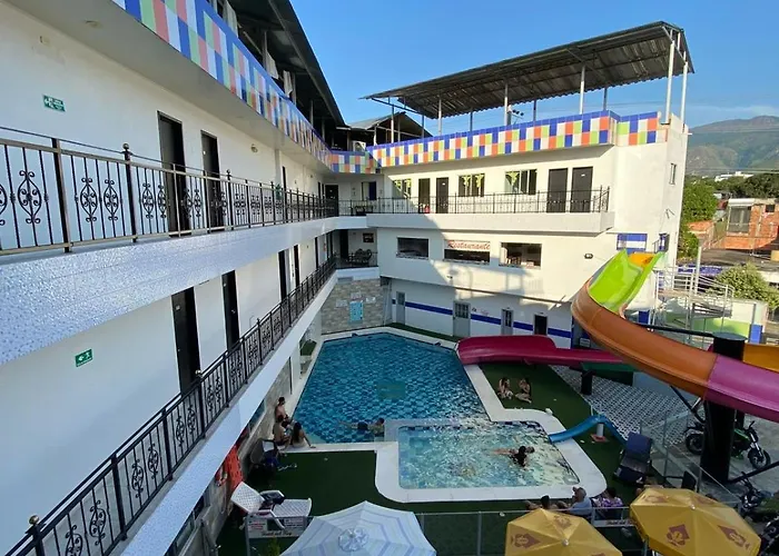 Hotel Del Rey