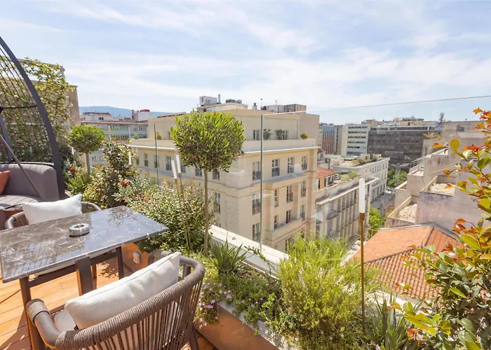 Adia Aluma Athens, Curio Collection By Hilton