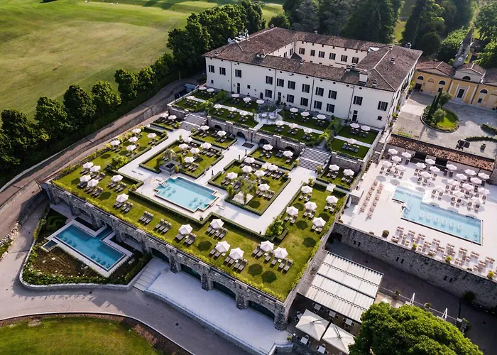 Palazzo Arzaga Hotel, Spa&Golf Resort Calvagese Della Riviera