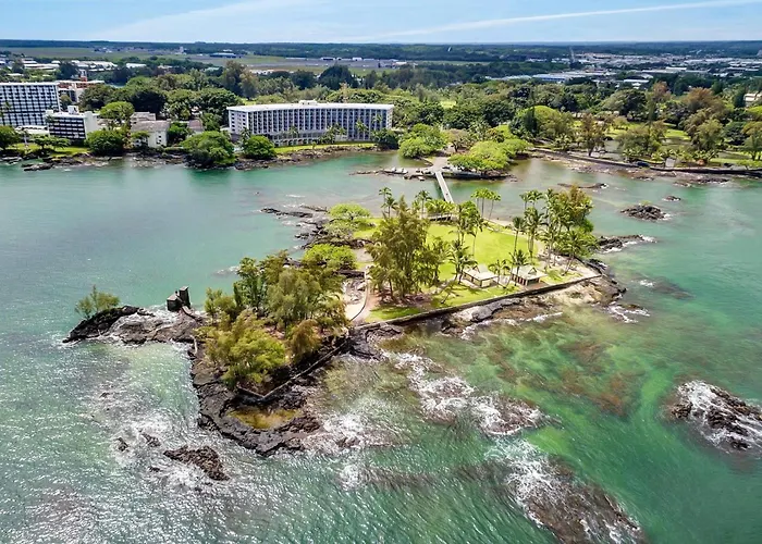 Hilo Hawaiian , Trademark Collection By Wyndham