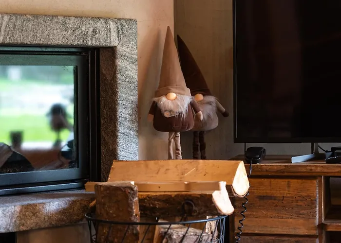 Au Charmant Petit Lac - Ecohotel Parc & Spa Champoluc
