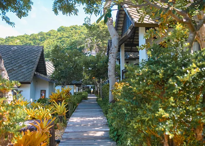 Ao Prao Resort Koh Samet