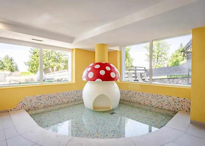 Hotel Alpine Mugon Vason