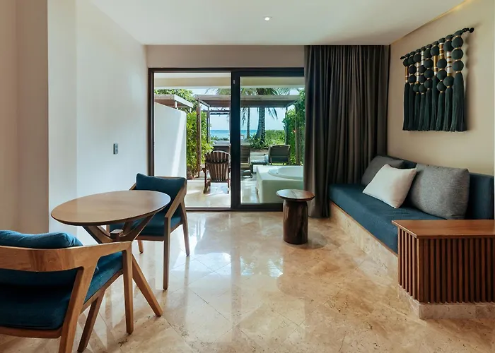 Akumal Bay Beach & Spa Resort