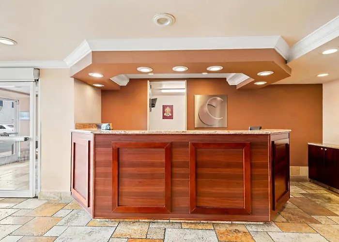 Comfort Inn & Suites Salinas City Center Area