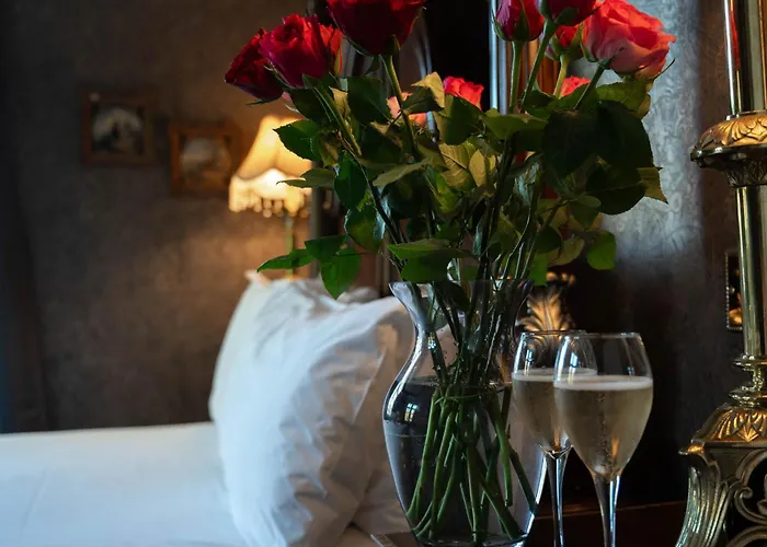 Melville Castle Hotel Lasswade