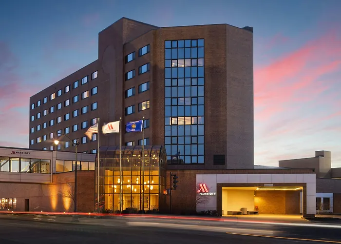 Marriott Waterfront & Convention Center