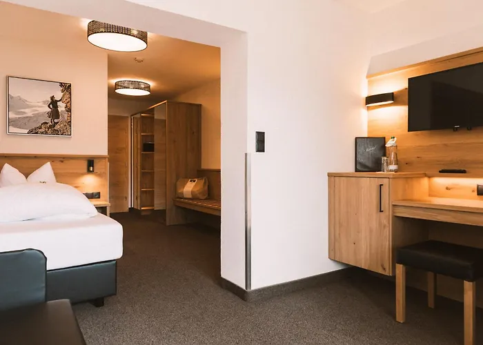 Hotel Arzlerhof