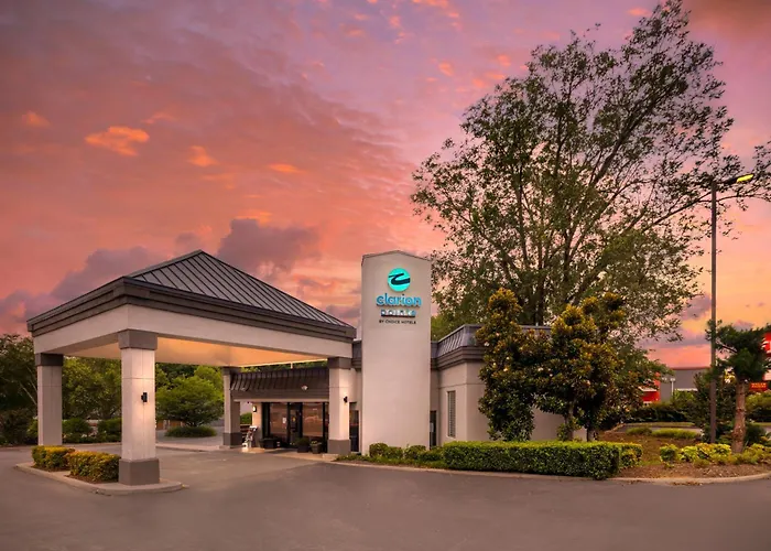 Clarion Pointe Morrow - Atlanta South