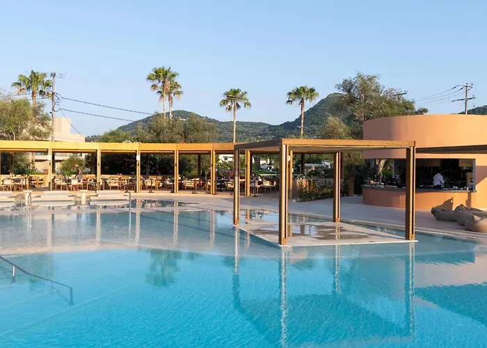 Sentido Apollo Palace Mesongi