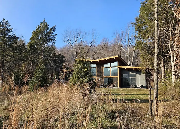 Piedmont Grove Lodging