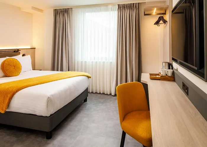 Southgate Hotel London