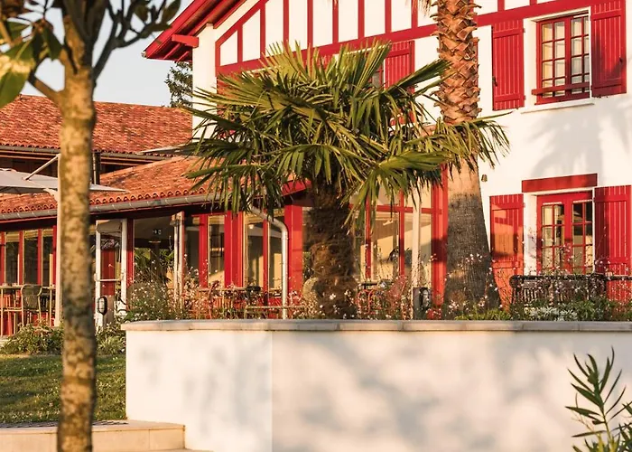Hôtel Laminak, The Originals Relais