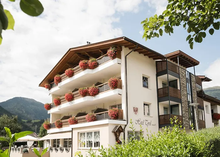 Hotel Tyrol
