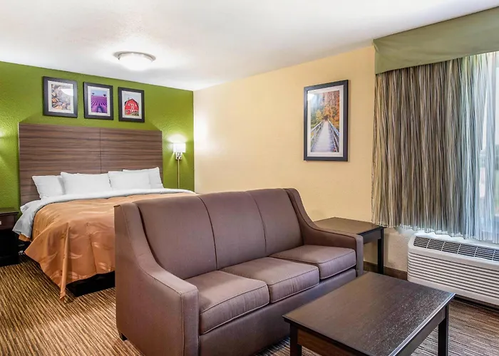 Quality Inn & Suites Brandenburg - Fort Knox