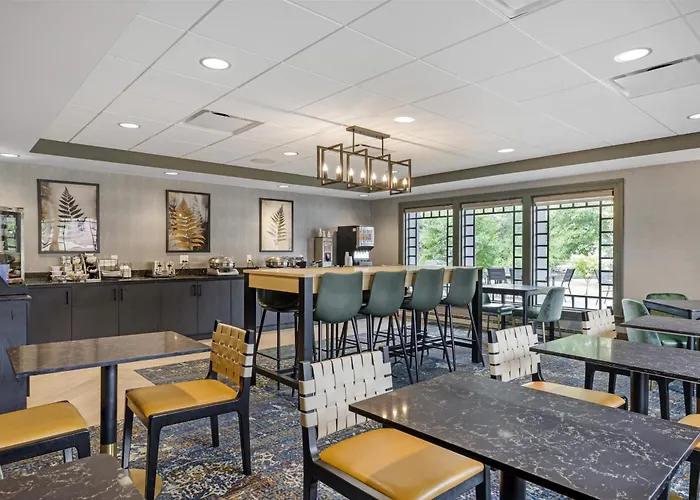 Best Western Potsdam University Park Inn