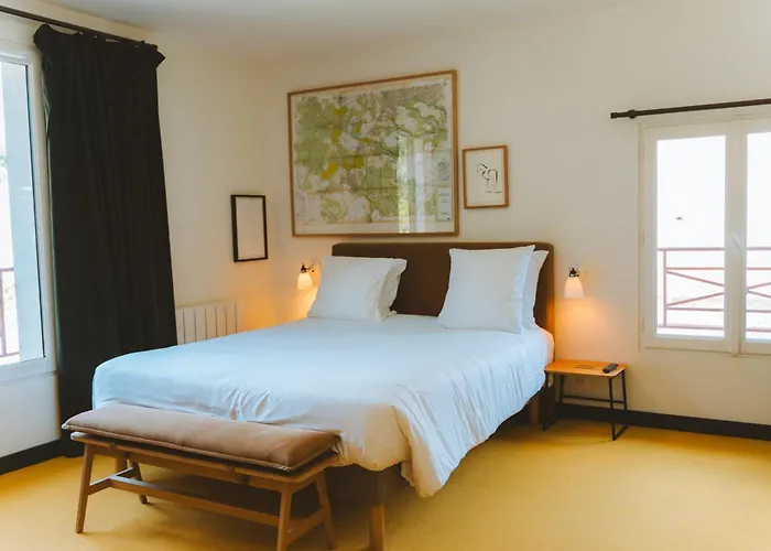 Le Barn Hotel Bonnelles