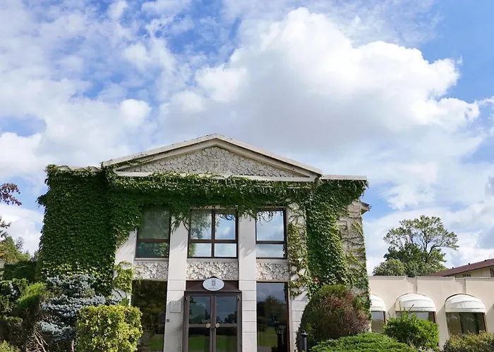 Relais De Margaux - Hotel, Golf & Spa