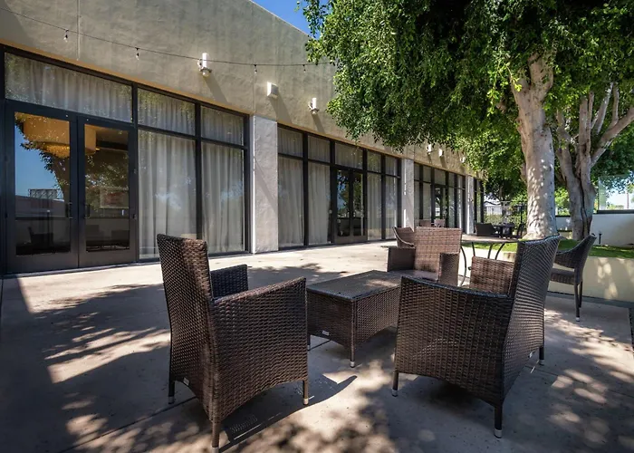 Doubletree By Hilton Los Angeles Norwalk