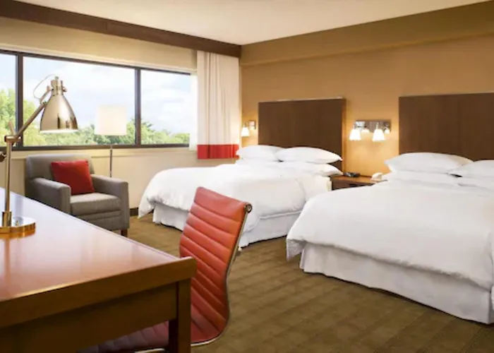 Four Points By Sheraton Edmundston Hotel & Conference Center