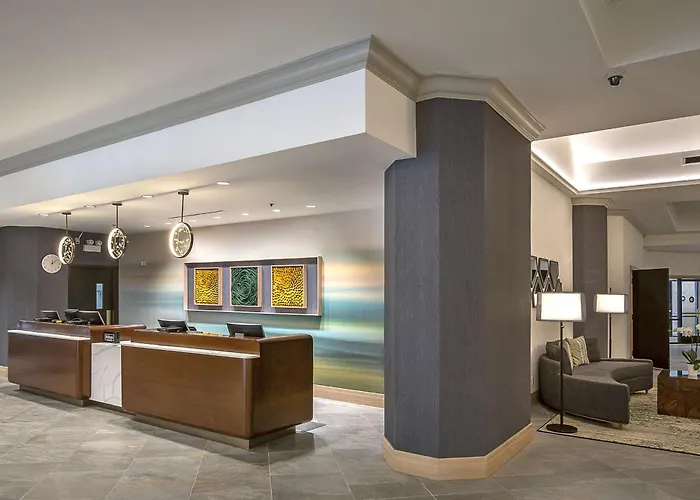 Doubletree By Hilton Modesto Hotel