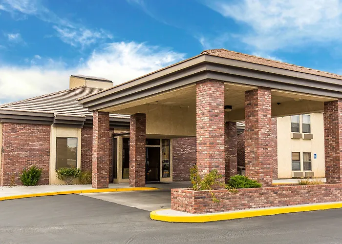 Comfort Inn & Suites Near Fallon Naval Air Station
