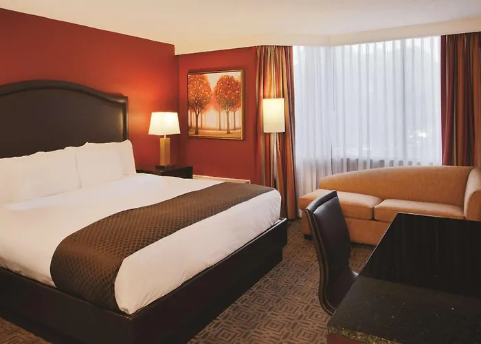 Doubletree By Hilton St. Louis - Chesterfield