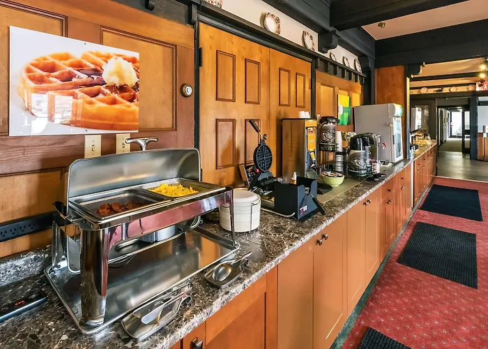 Quality Inn Waddling Dog Saanichton
