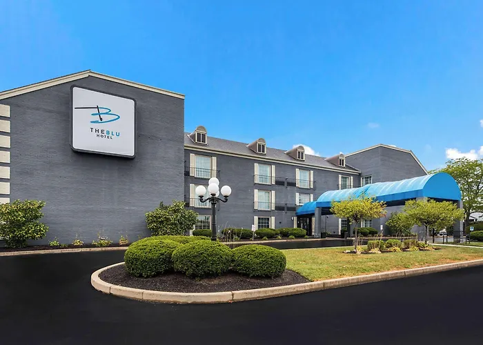 Blu Blue Ash Cincinnati, An Ascend Collection