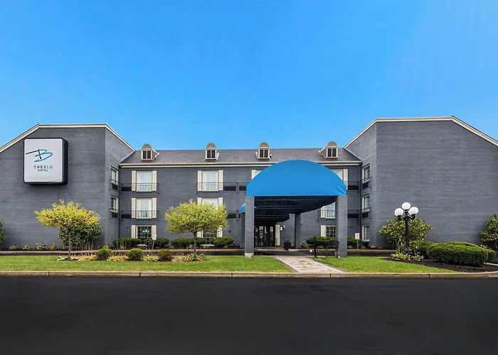 The Blu Hotel Blue Ash Cincinnati, An Ascend Collection Hotel