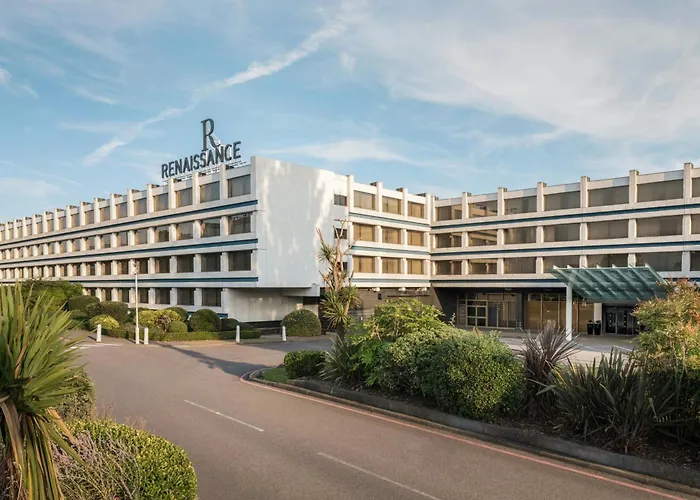 Renaissance London Heathrow Hotel