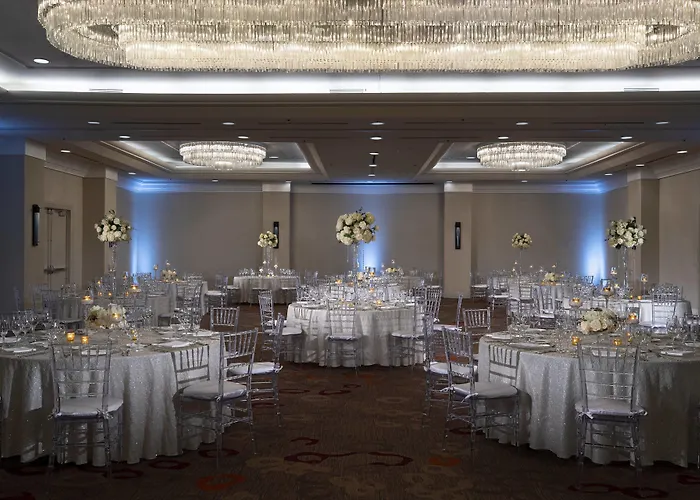 Baronette Renaissance Detroit-