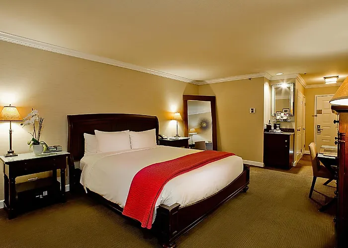 Cupertino Hotel
