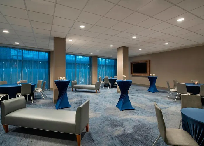 Delta Hotels By Marriott Richmond Downtown